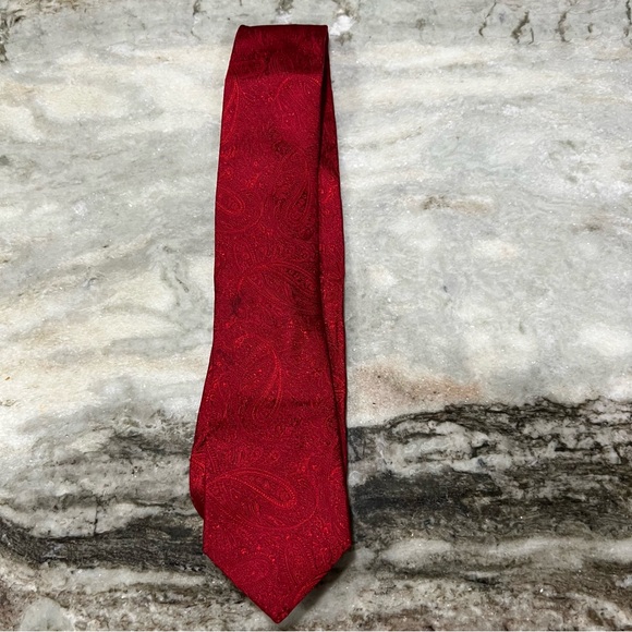 Red Paisley Printed tie Countess Mara - Picture 1 of 3